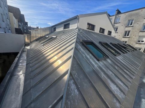 Toiture en zinc réalisée dans le Finistère 